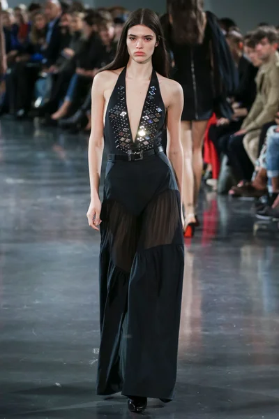 Look 31